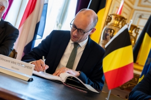 Minister Van Peteghem kondigt unieke staatsbon van één jaar aan met verlaagde roerende voorheffing (2)