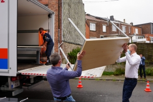 FOD Financiën schenkt meubels en huishoudapparaten aan slachtoffers van noodweer